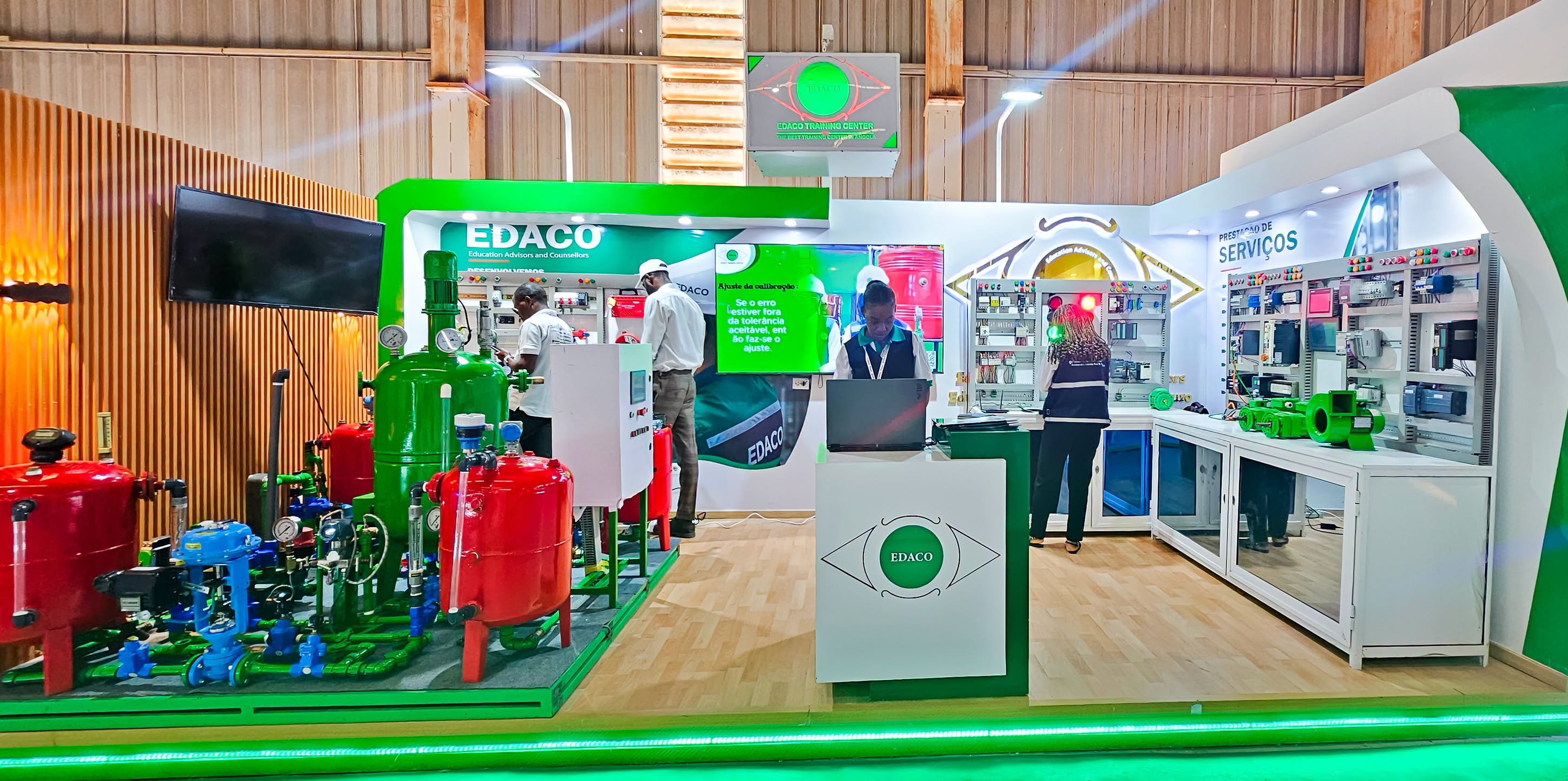 Banner de EDACO – Education Advisors and Counsellors, Lda