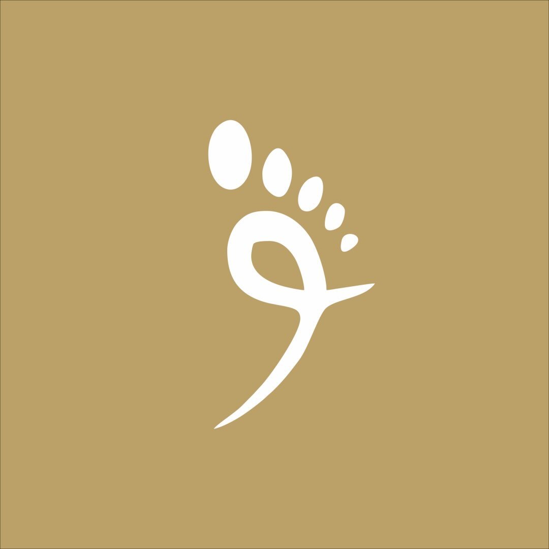 Logo de Pés N'Areia Beach Restaurant